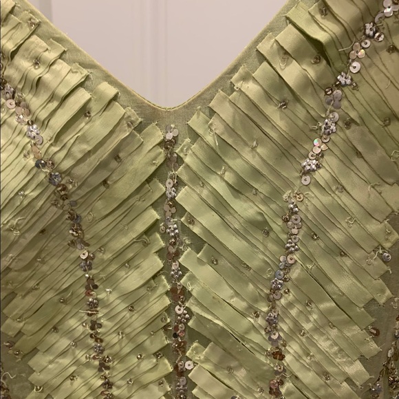 Carolina Herrera embellished gown - Picture 8 of 16